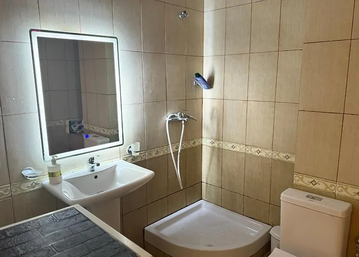 Cozy In Center شقة *