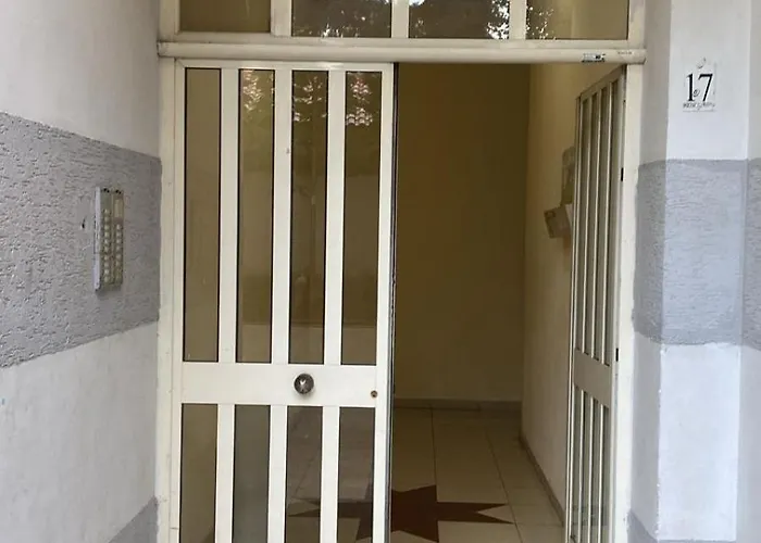 Cozy In Center Daire